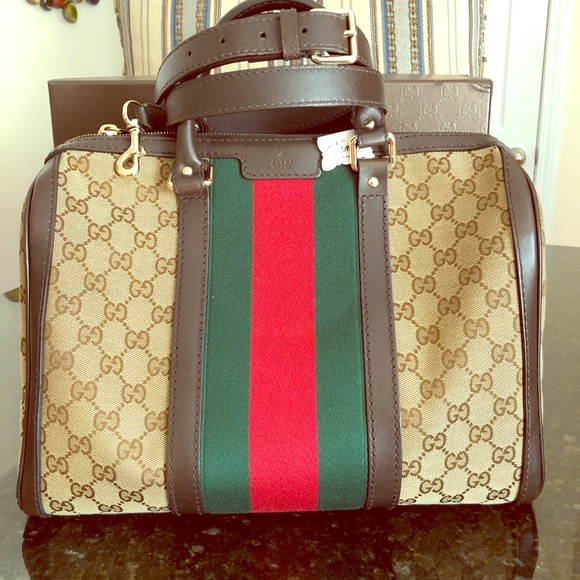 Gucci - Picture 2 of 6